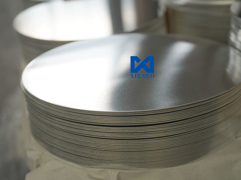 Aluminiumscheibe 1050 1060 1100 3003 Aluminiumkreis für Küchengeräte Legierungskreis