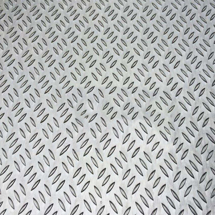 3003 5052 Brite Profilplatte Aufstrichener Diamant-Aluminium-Legierungsblech Fünfbalken-Checker-Platte für Werkzeugbox